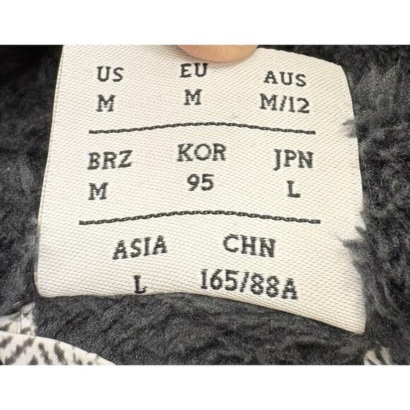 Women’s New Balance Chevron Puffer Jacket Fleece Lined Hooded Zip Front Size M - Picture 8 of 11